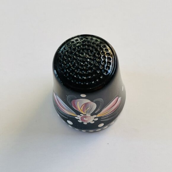 Black Floral Thimble Vintage Ceramic Hand Painted Flower Western Germany Gift - Picture 6 of 6